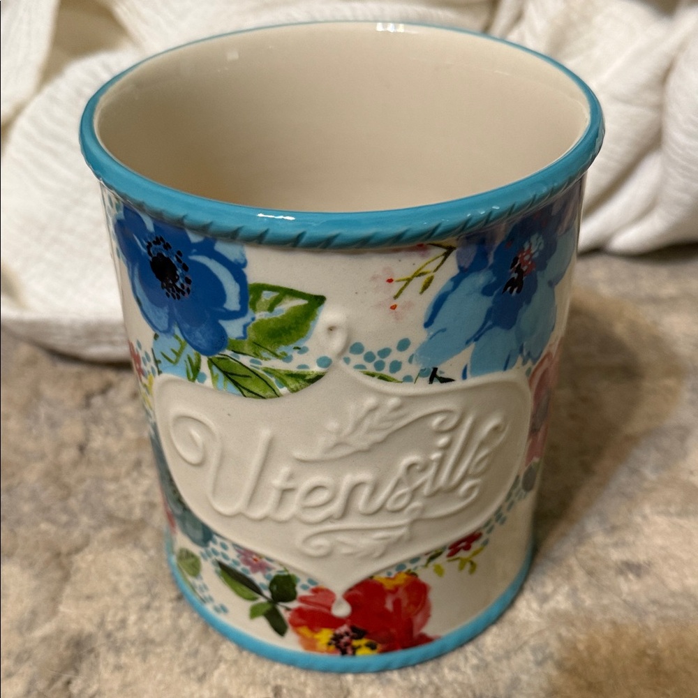 The Pioneer Woman Melody Floral Utensil Holder